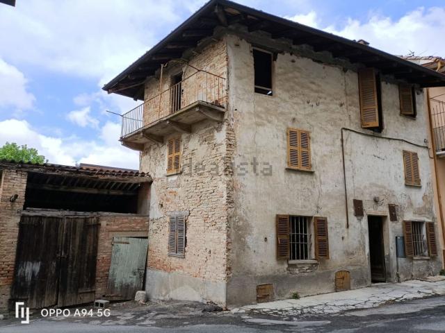 Casa in vendita a Piemonte, Asti