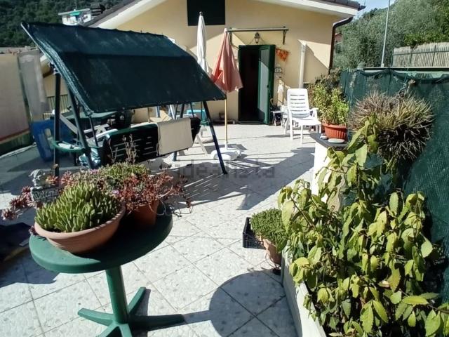 Casa in vendita a Mulinetti, Recco