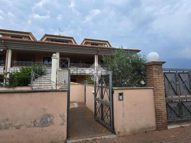 Casa in vendita a Roma Capitale, Lazio