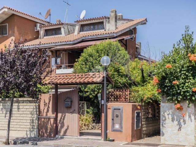 Casa in vendita a Piano del Fregneto, Roma Capitale