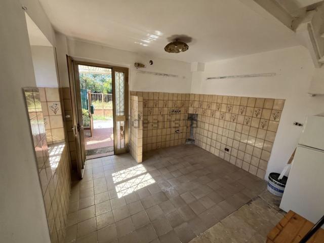 Casa in vendita a Quercioli, Marina Di Massa