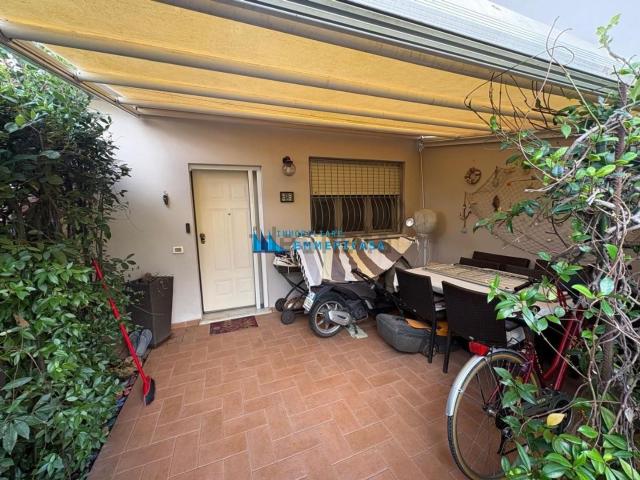 Casa in vendita a Massa, Massa-Carrara
