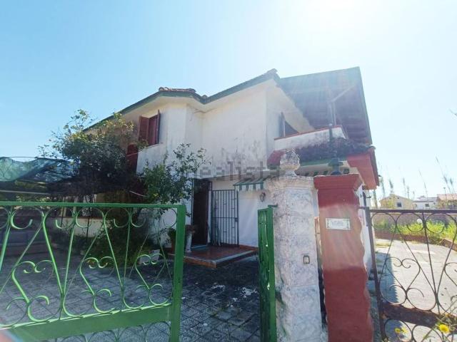 Casa in vendita a Baia Verde, Castel Volturno