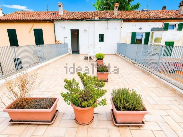 Casa in vendita a Gimarra, Marche