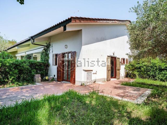 Casa in vendita a Marina di San Nicola, Roma Capitale