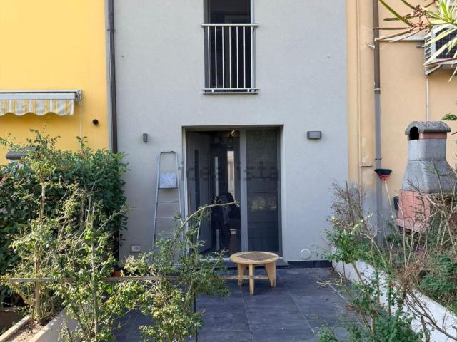 Casa in vendita a Moientina, San Rocco al Porto