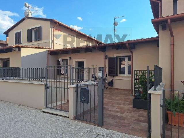 Casa in vendita a Trevi, Umbria