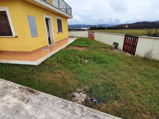 Casa in vendita a Oricola, Abruzzo