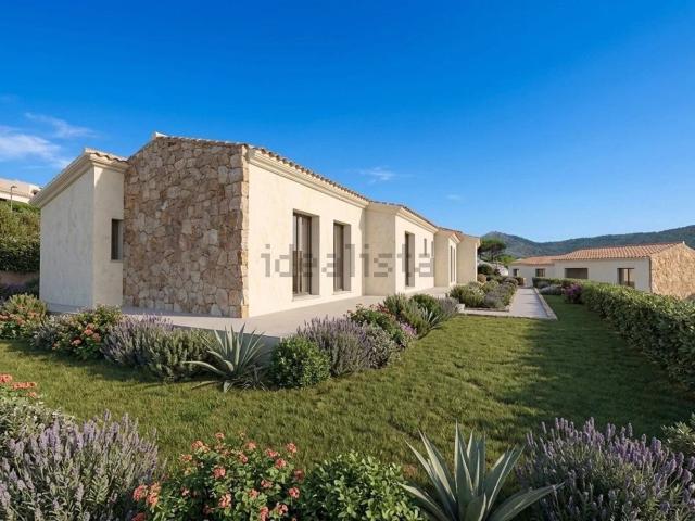 Casa in vendita a Porto Ainu, Agrustos