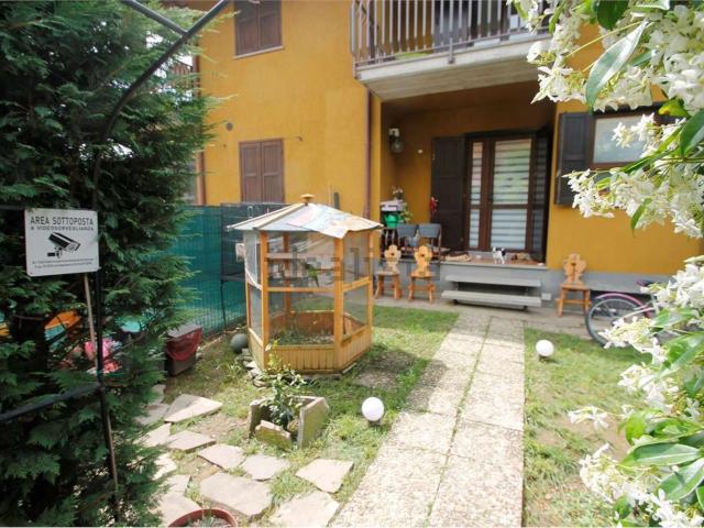 Casa in vendita a Rota D'imagna, Lombardia