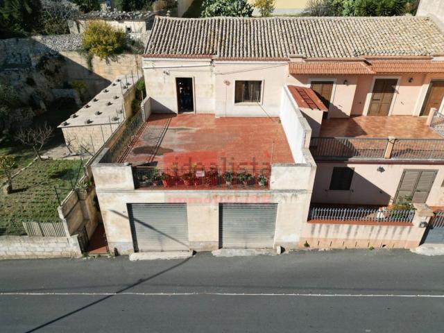Casa in vendita a Modica Alta, Marina Di Modica