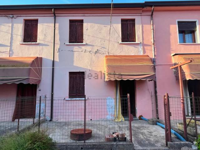 Casa in vendita a Anguillara Veneta, Veneto