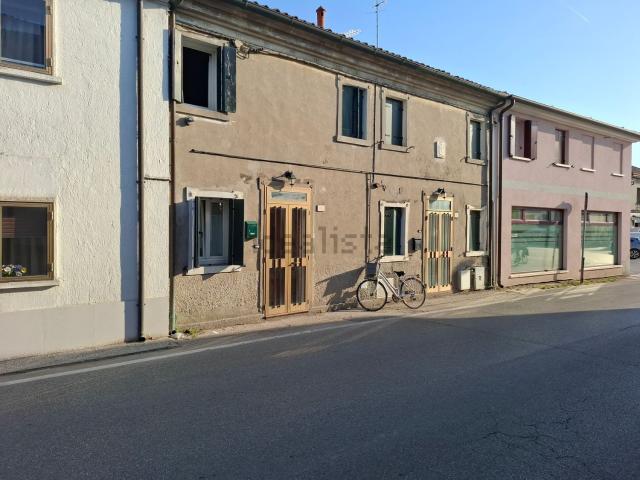 Casa in vendita a Rovigo, Veneto