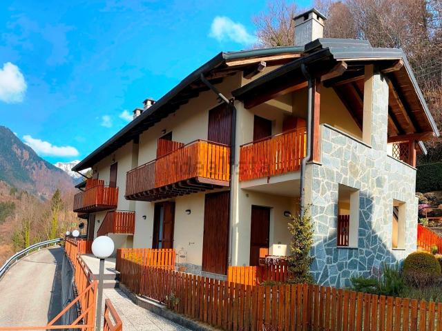 Casa in vendita a Comunità Montana della Valle Brembana, Piazzatorre