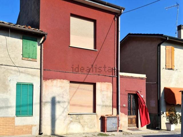 Casa in vendita a Ferrara, Reggio Emilia