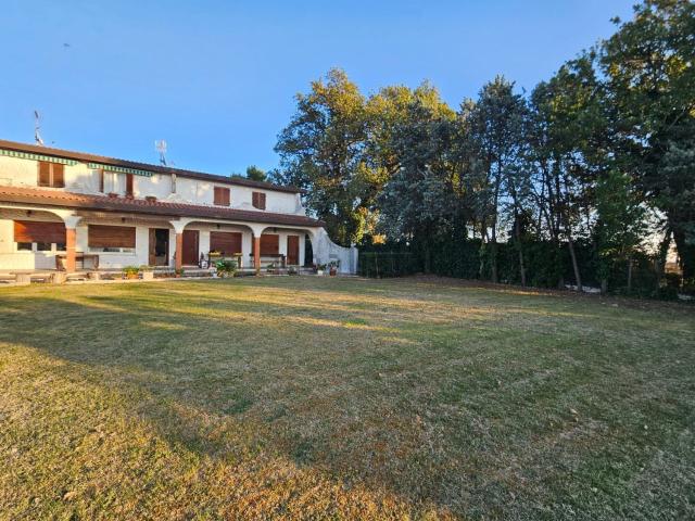 Casa in vendita a Marche, Ancona