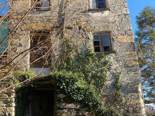 Casa in vendita a San Colombano Certenoli, Orero