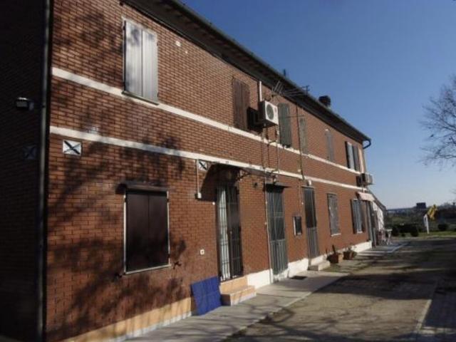 Casa in vendita a Unione di Comuni della Romagna Forlivese, Quattro