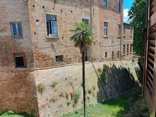 Casa in vendita a Terre Roveresche, Marche