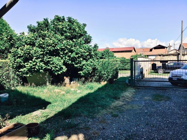 Casa in vendita a Magnonevolo, Cerrione