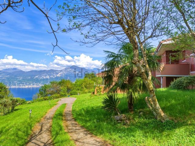 Casa in vendita a San Zeno Di Montagna, Veneto