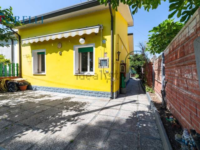 Casa in vendita a Colombarina, Cervia