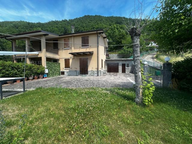 Casa in vendita a Unione dell'Appennino Bolognese, Castel D'aiano
