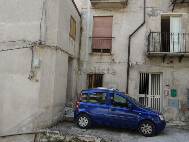 Casa in vendita a Tortorici, Sicilia