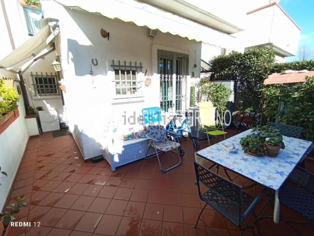 Casa in vendita a Marina Di Massa, Toscana