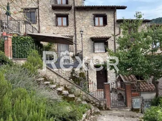 Casa in vendita a Antrodoco, Lazio