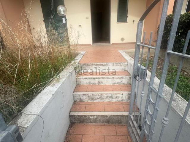 Casa in vendita a Villa Betti, Pesaro