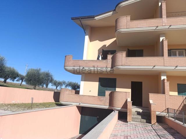 Casa in vendita a Campli, Abruzzo