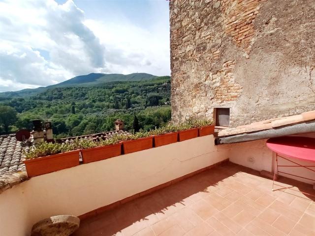 Casa in vendita a Cetona, Toscana