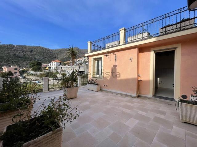 Casa in vendita a Alassio, Liguria