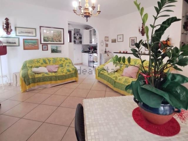 Casa in vendita a Follonica, Toscana