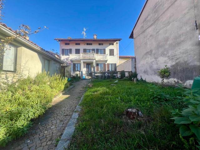 Casa in vendita a Vernato, Piemonte