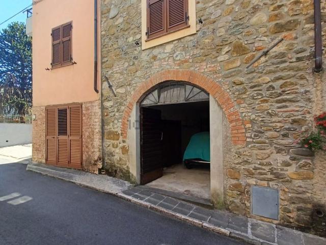 Casa in vendita a Soliera, Fivizzano