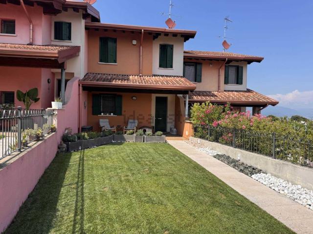 Casa in vendita a Lonato, Lombardia