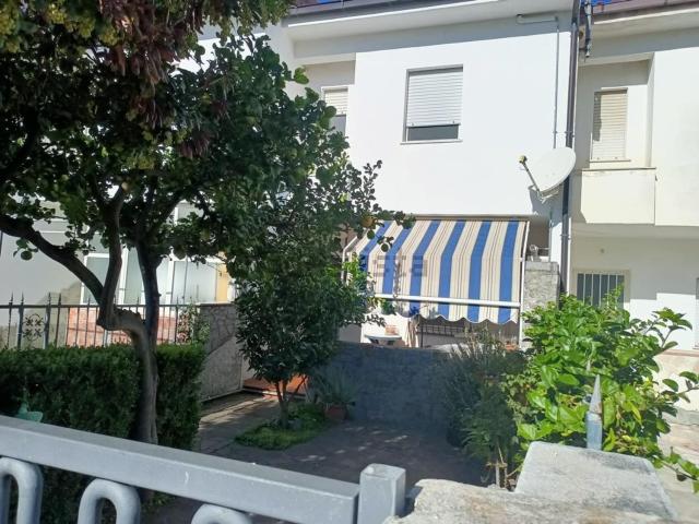 Casa in vendita a Calabria, Cosenza