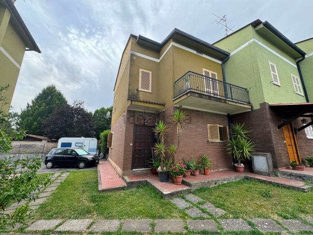 Casa in vendita a Roma Capitale, Lazio