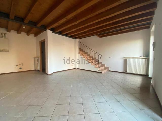 Casa in vendita a Mozzecane, Veneto