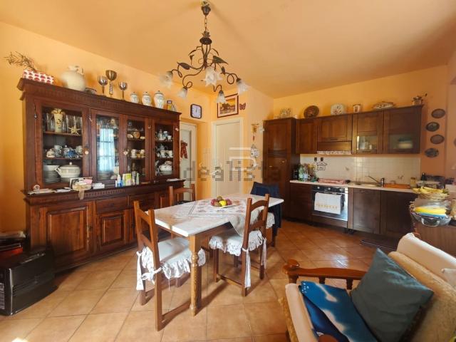 Casa in vendita a Seravezza, Toscana