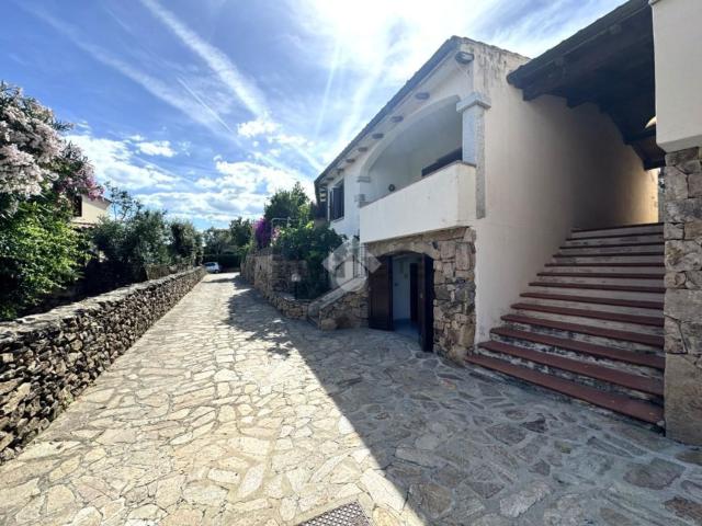 Casa in vendita a Agrustos