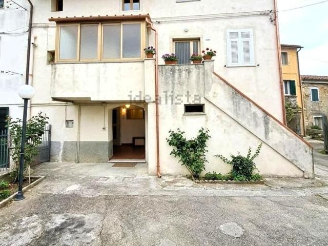 Casa in vendita a Gildona, Carrara