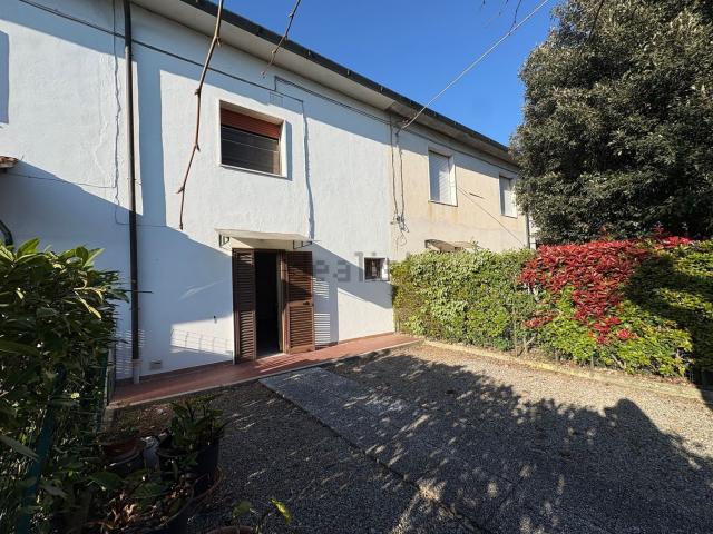 Casa in vendita a Crespina Lorenzana, Cenaia