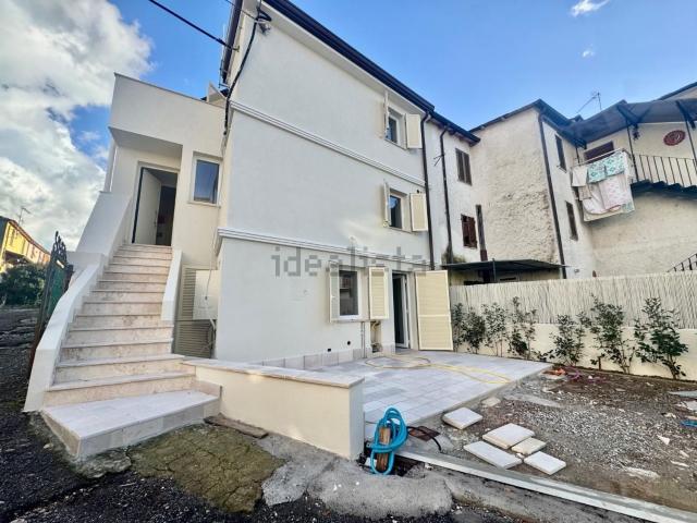 Casa in vendita a Turano, Marina Di Massa