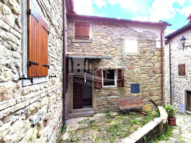 Casa in vendita a Poppi, Toscana