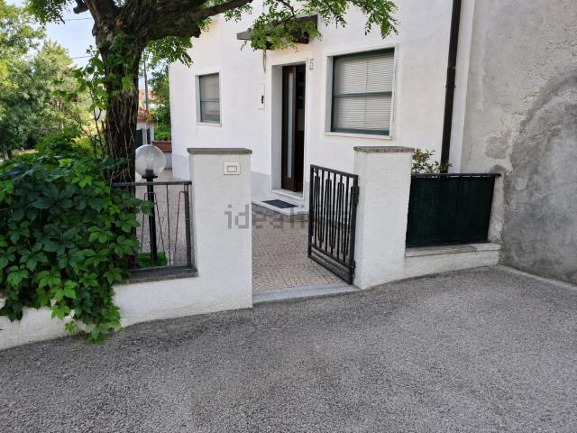 Casa in vendita a Rocchetta A Volturno, Molise