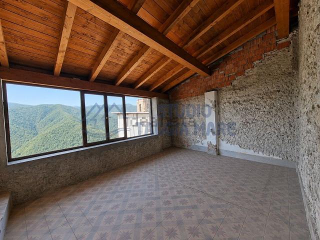 Casa in vendita a Molini Di Triora, Liguria