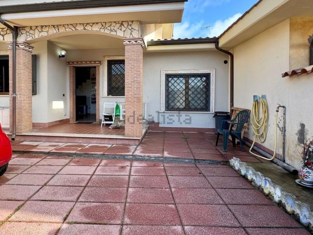 Casa in vendita a Nuova Florida, Roma Capitale